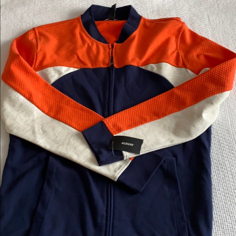 New with tags men’s Alfani Jacket size medium